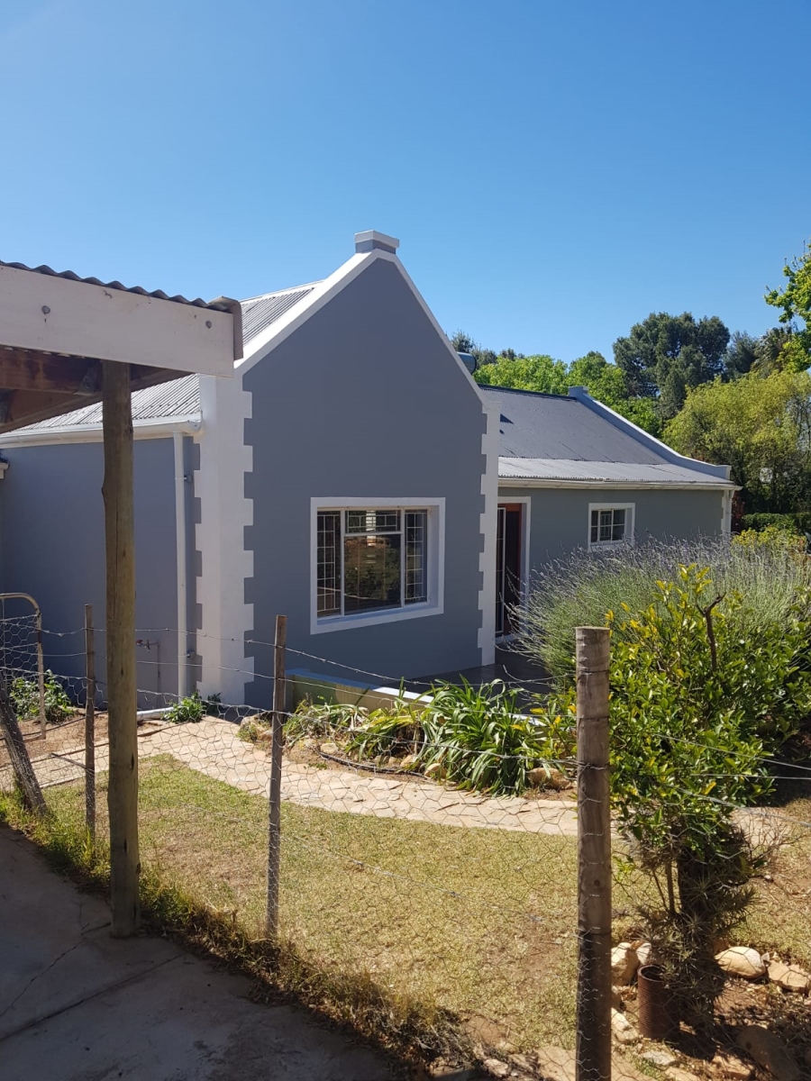 9 Bedroom Property for Sale in Uniondale Western Cape